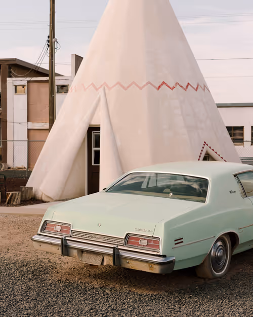 Item #109806160763287269054445930967436506393505317545733357915234866669855250055169 Media