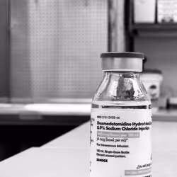 Dexmedetomidine (400 mcg/100mL) 