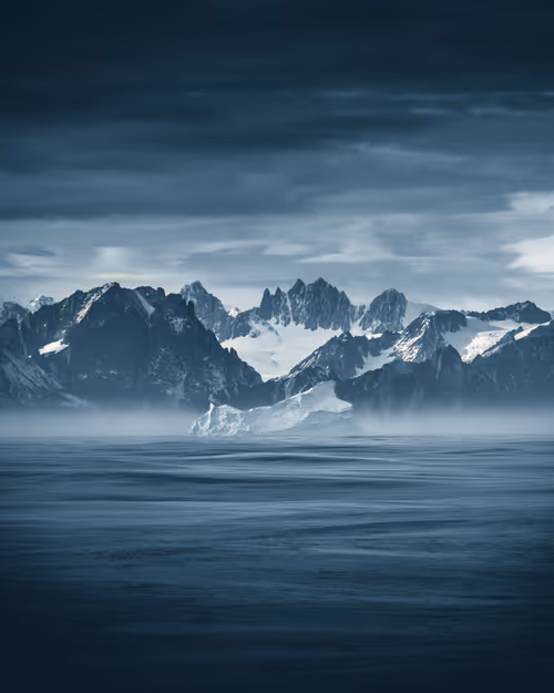 Item #59969087872528247593562305556961493003860374277083575615722774420300373164033 Media