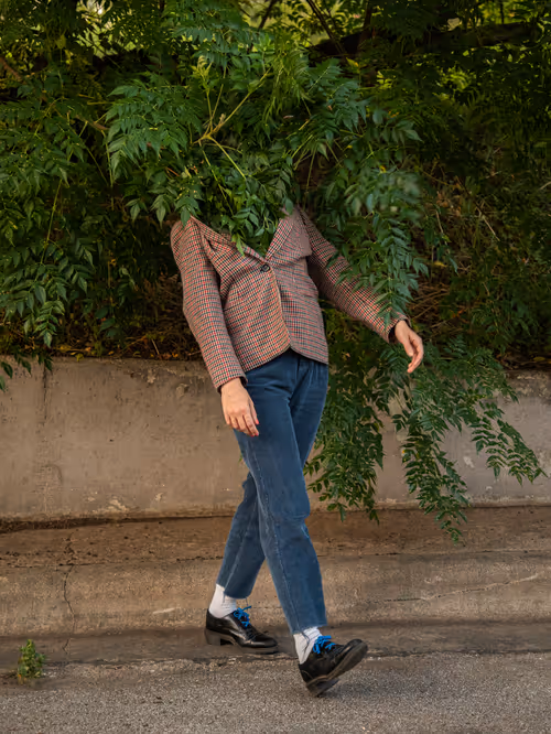 Item #90759427057310509927547570395708714779512351118091613108582219556250145783809 Media