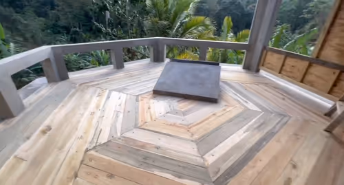 Item #51582083121382664754572266337257696728237193355148908677881966123521157365761 Media