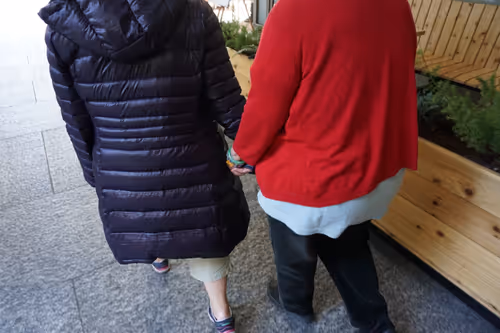 Item #96842992655053546035716442888974081277649883699997265715561715063330325921793 Media