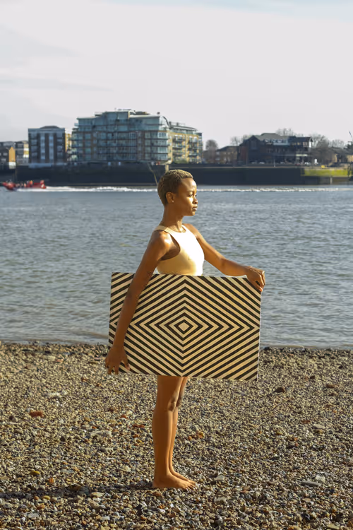 Item #39721804921401223950992786128966491116616190472530917763232394571111062306817 Media