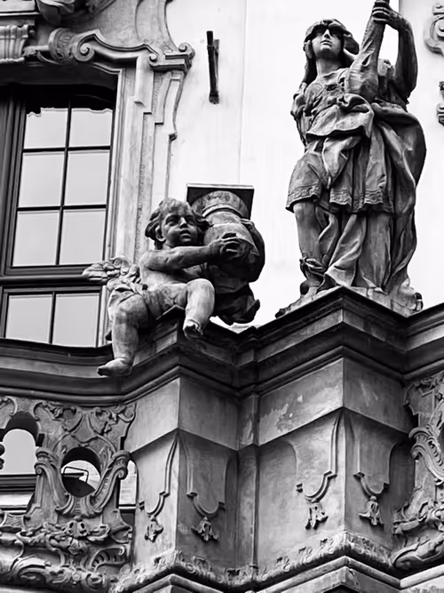 Item #35811020408419316992194676443438384062467997144569780966397288043953736646657 Media