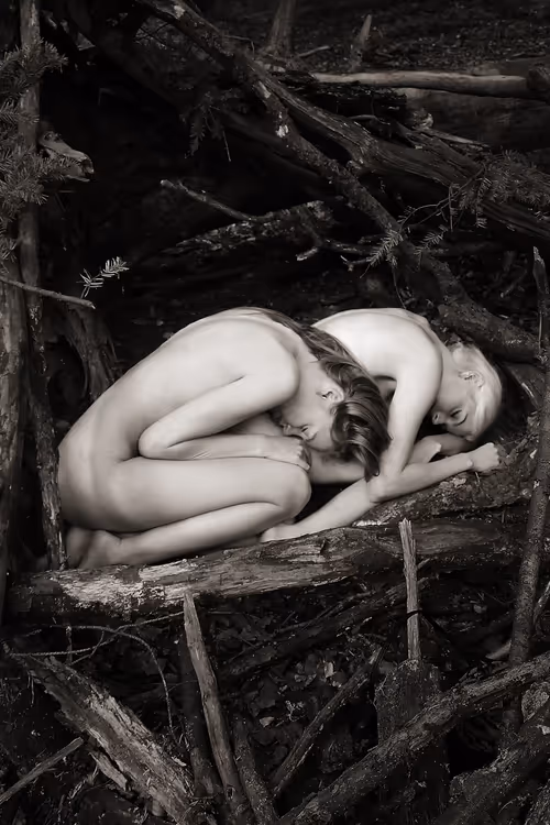 Item #50747893746858818908367272337073903739912207369127684864998521132728316854273 Media