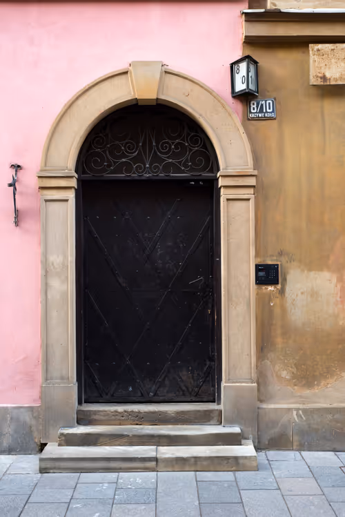 Item #77261116548373960202883784970939198987820603276791963726352965961526701719553 Media