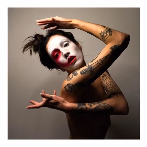 Item #65921046603589680803380050582939464182208799172879777310519078032567009542145 Media