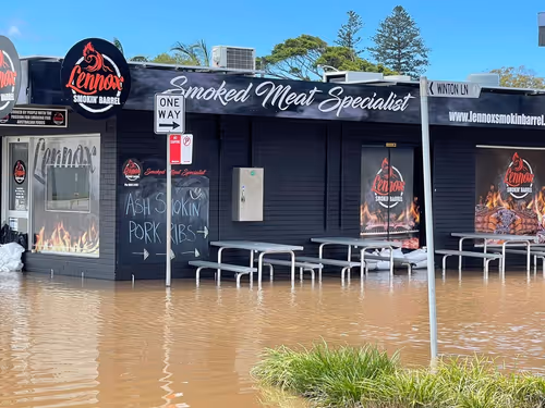 Item #46158241976375582975714186756959890667435383179998719253749848367271440809985 Media