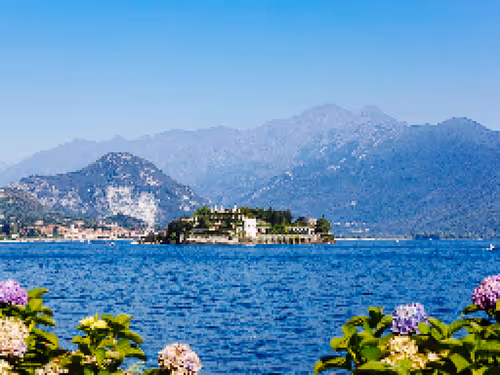 Item #20509465438609277551874808861244890758591647001332639405873676890208705970276 Media