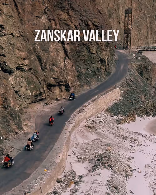 Item #76182420435474433030175106925333141340122143524658153810664851509843312246785 Media