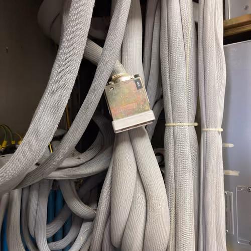 Connector 
