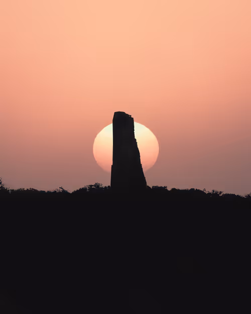 Item #1681200608944986882710212351087985927498901891912841592381619104545832435713 Media