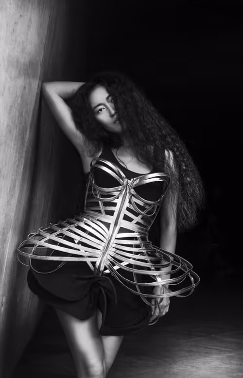 Item #96635573499290109142599002222930401008586424112128467960161229831345841111050 Media