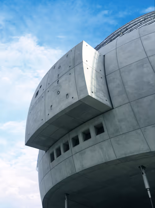 Item #84239132915563824808228137803308410438551671507056195473729442117924180459521 Media