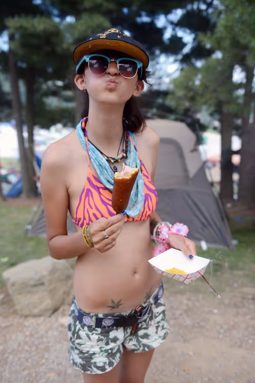 Item #44342675961109375462989417905387760220249458384552523538214946739280467197953 Media