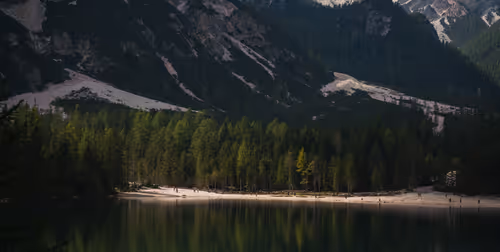 Item #44719000099665773654266672940263648728753689185242925436087362541413491277825 Media