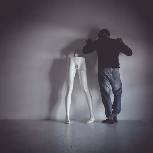 Item #109931125644720774743925664871075202306165972680174386762390863598359446290433 Media