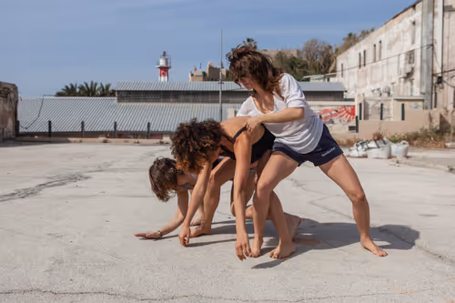 Item #94745967520971096604057728122660795152210802931068623242205408401788659302401 Media