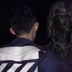 杨予之