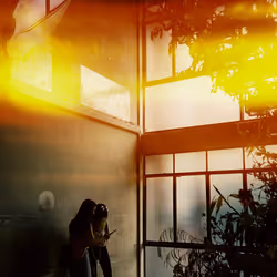 #06_LIGHT LEAK LOVE