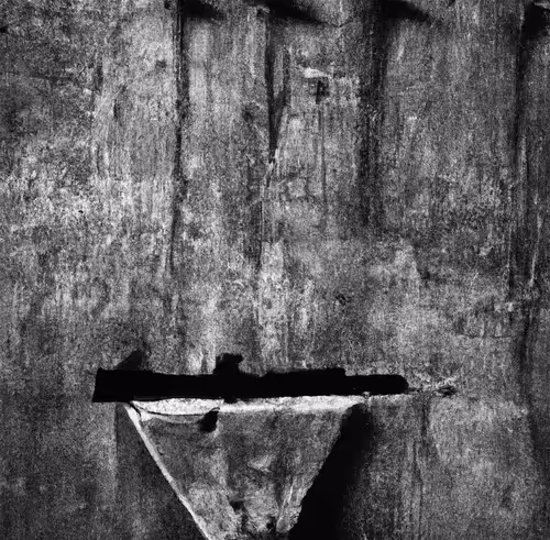 Item #30369426554841734052282890130836837707306812763303534399366189968634832486401 Media