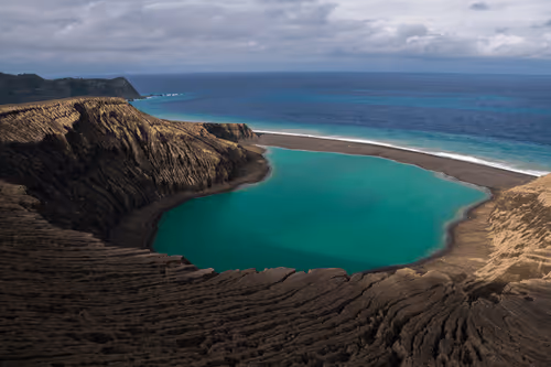 Item #27747756409084056157885059957220218657806403906811327851959916529926709182465 Media