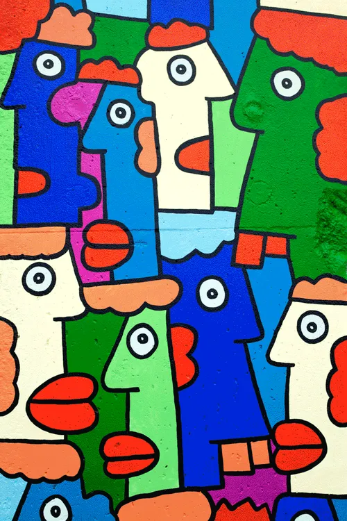 Item #50333857272383233096996380194053659794752913359796944125159314792380282961921 Media