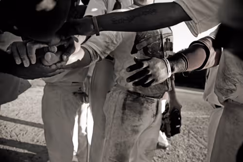 Item #7338662995775499725710673886844598295499102583676063897347884289614214594561 Media