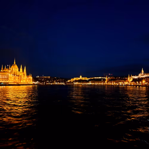 Budapest Magic In The Night