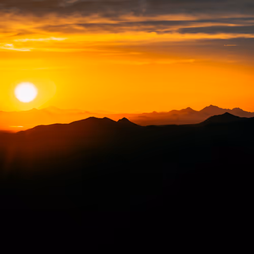 36803766187647196690517014366493952358167166362150973793678746545566209015809