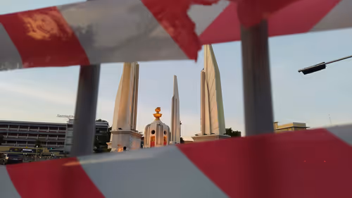 Item #79713203318427151500425127897516188982534148841473779850876404385998010580993 Media