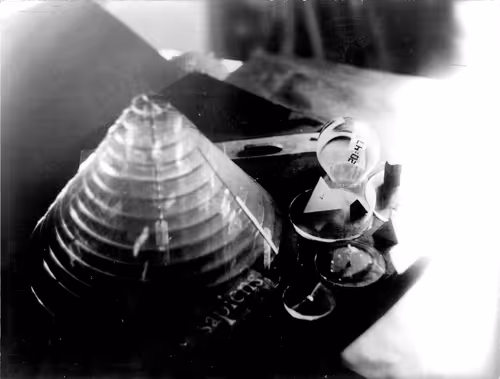 Item #110506795441649248304603727691393552854160291588141443615508084603002923515905 Media