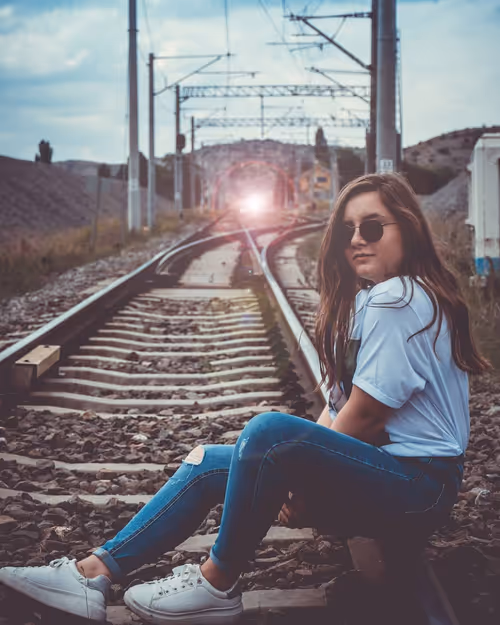 Item #110578276420426756273237195896341237242869418611702865508263276285407753404417 Media