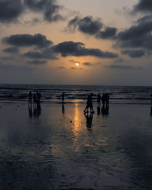 Item #59001070930207356693610520244542519614978813094874003086701142029377581613057 Media