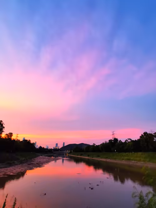 Item #1955808462375859957643046031357723895499971956545964229936624776878070169601 Media