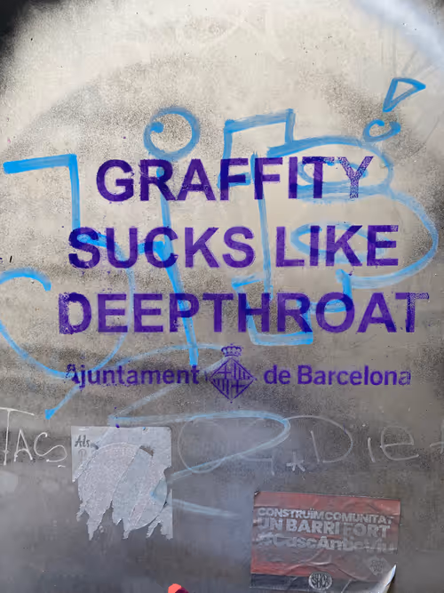 Item #847384184617176283507391452554163067648194538178639613816641855510645047297 Media