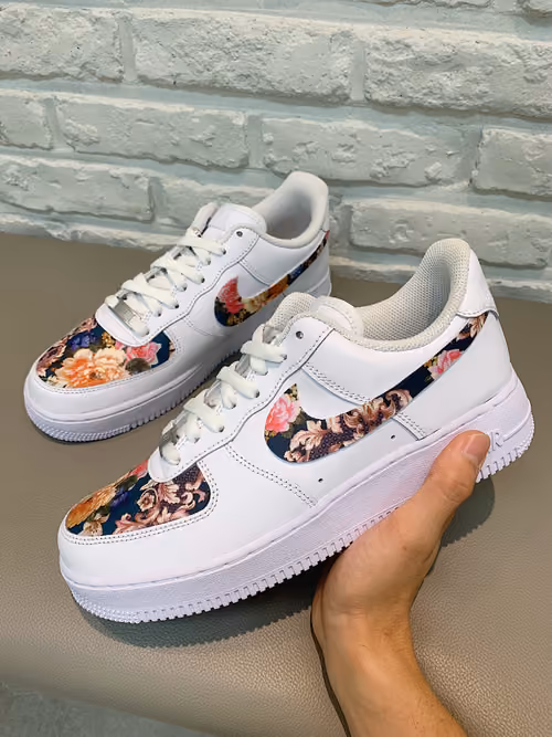 Item #110820739119941188826087059415280551655497447074713784905923277715367404765185 Media