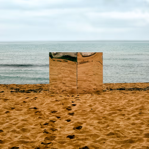 Item #77420488806397133330525240221901748923623733359161899369760968670934305079297 Media