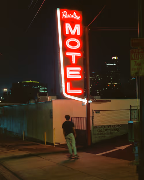 Item #74180388987835072097633391580607238135275622999050710486878638611908396056577 Media