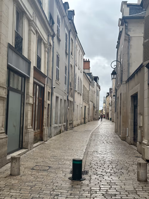 Item #25521092131356807730972205969166247316644464147603329584197842655400150695937 Media