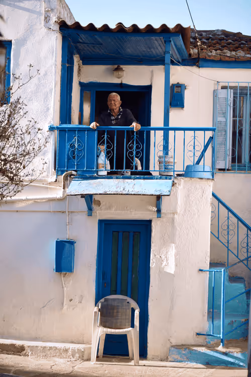 Item #51907903078875061397759151302162446718757019218421680227340286050094377074689 Media