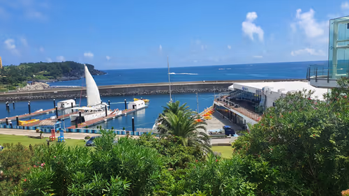 Item #101163348858308106807523988785444389370977768021688547178438415582775235051521 Media