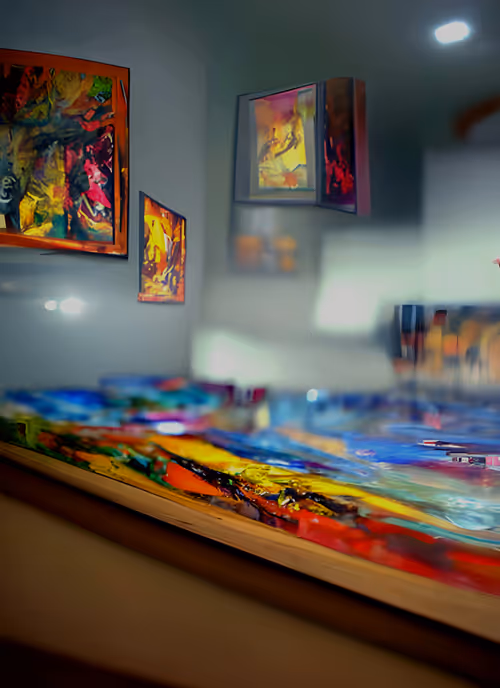 Item #14787015704994497966800284720118535898872812892311336527676319226659201875969 Media