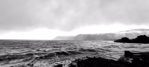 Item #62136651670155721267977396075378763715880550582056442967906094715923515572225 Media