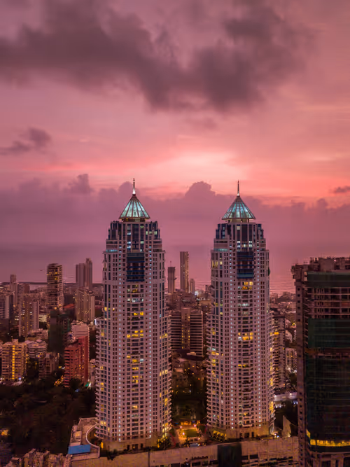 Item #44131874298875972966188340329792406803890393372749528843369689114831549890561 Media