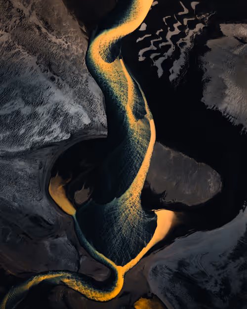 Item #59969087872528247593562305556961493003860374277083575615722774346633094103041 Media