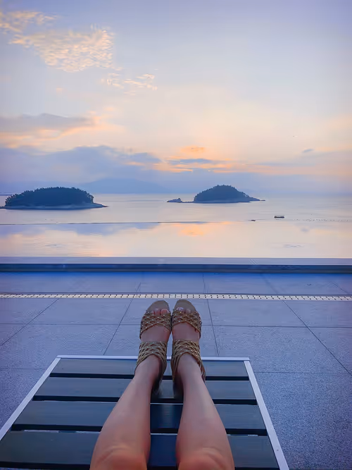 Item #20016639070522261265074286482024615868568076656625323720551142369782266855425 Media