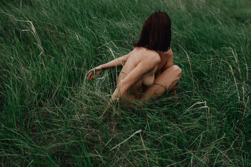 Item #109447972609685372114620173832408534157171490845755984641052225710509705396225 Media