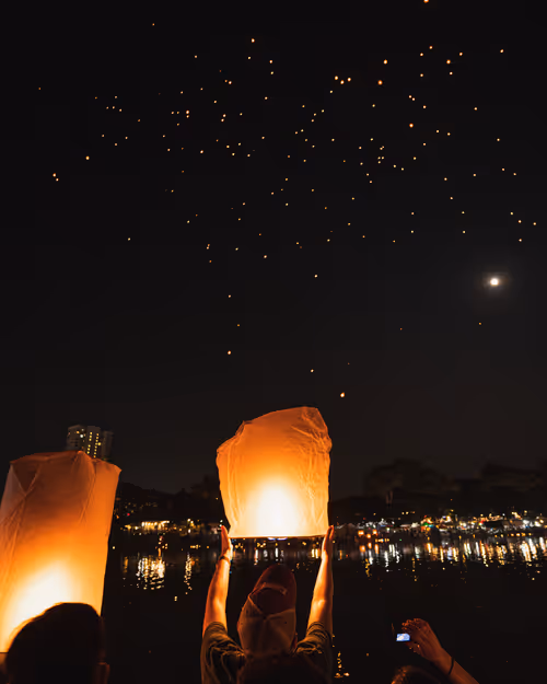 Item #94182127444337811062350356802645001228513611813568193112729855437305957842945 Media