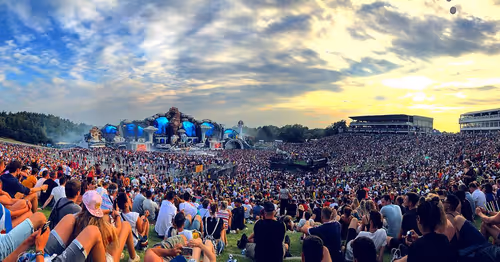 Item #81502579898277150353033734927483914682173799916853565085596411555392830570497 Media